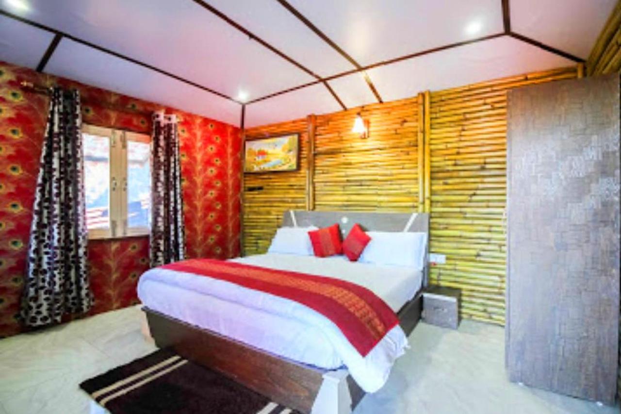 Glamwood Resort Dhanaulti, Ranked 1 In Dhanaulti Luaran gambar